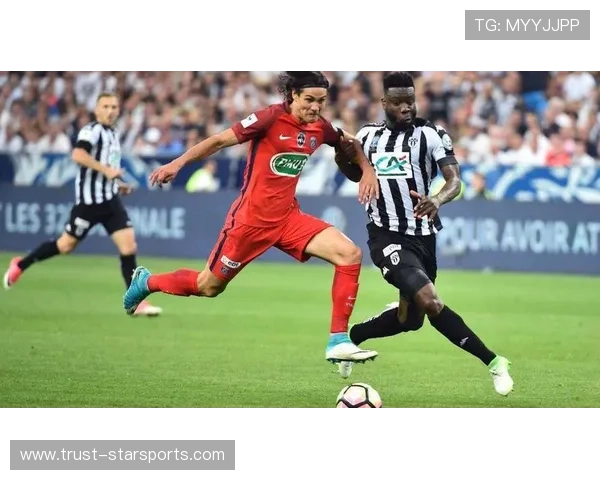 昂热俱乐部崛起之路：从法甲保级队到欧洲赛场新星的蜕变